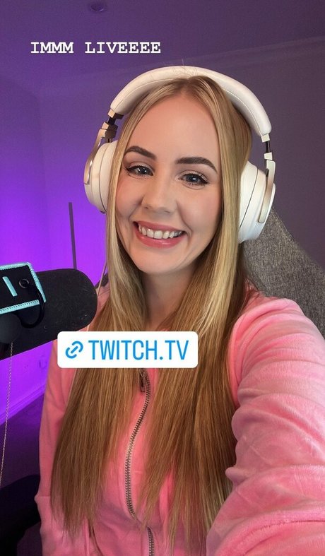 Nalopia pornstar free pic