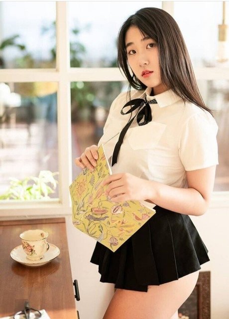 Ggubbu star erotic image