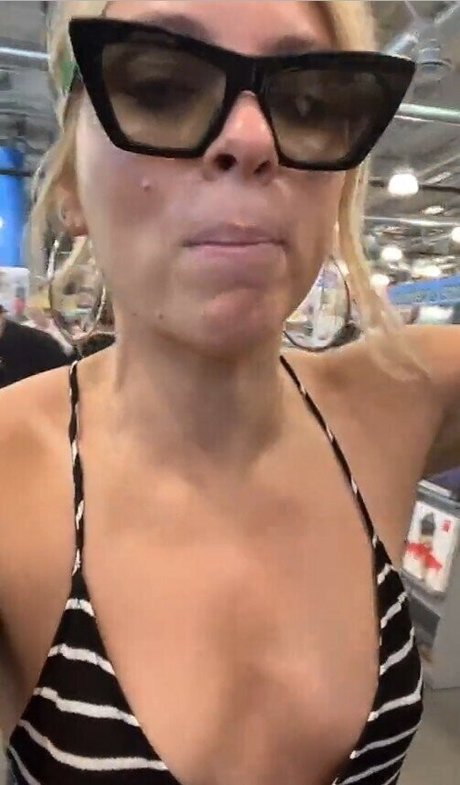 Annie Lederman erotic actress picture