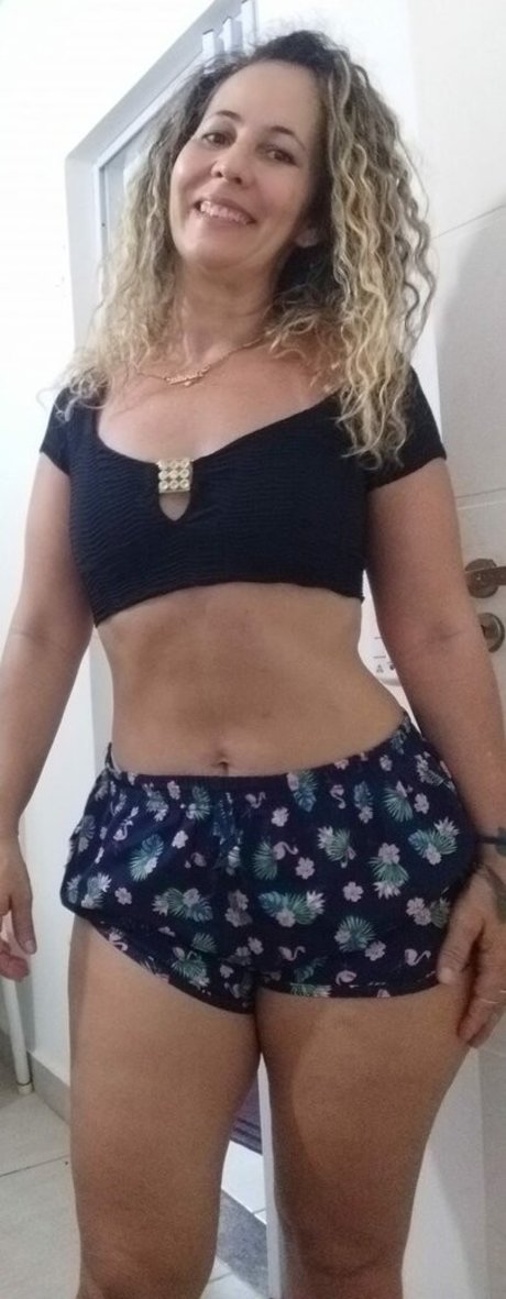 Soninha Coroa xxx model gallery