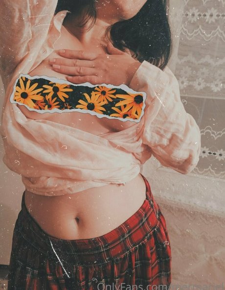 mermariel erotic model photos