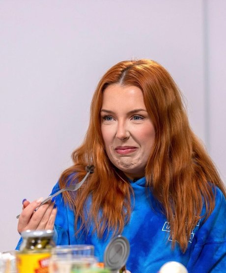 Tannar Eacott perfect model archive