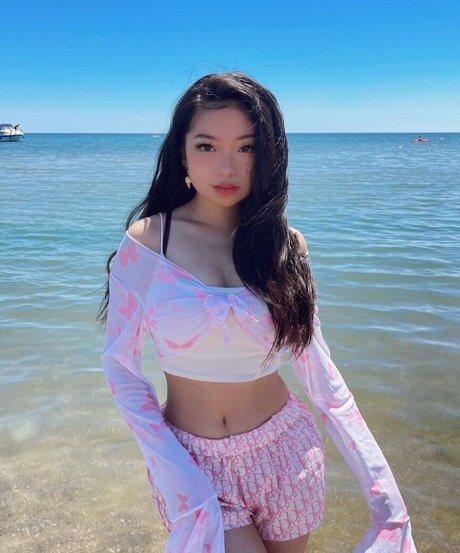 Fruitypoppin pornstar hd images