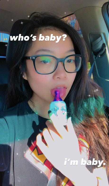 Fruitypoppin beautiful model photo