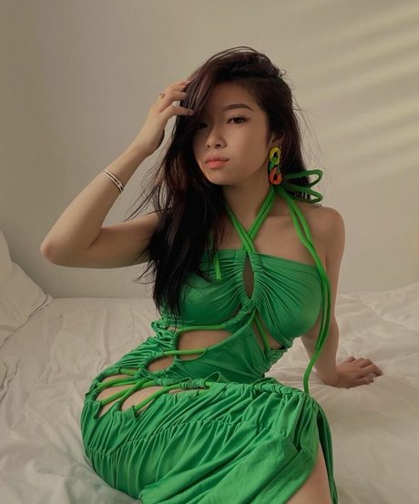 Fruitypoppin art model picture