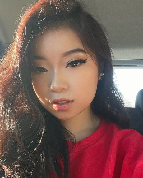 Fruitypoppin pornstar sex photo