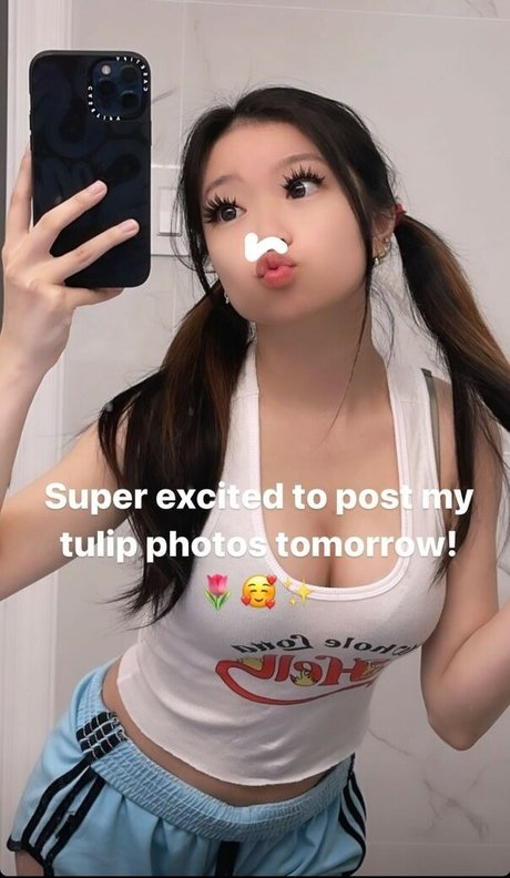 Fruitypoppin pornographic model img