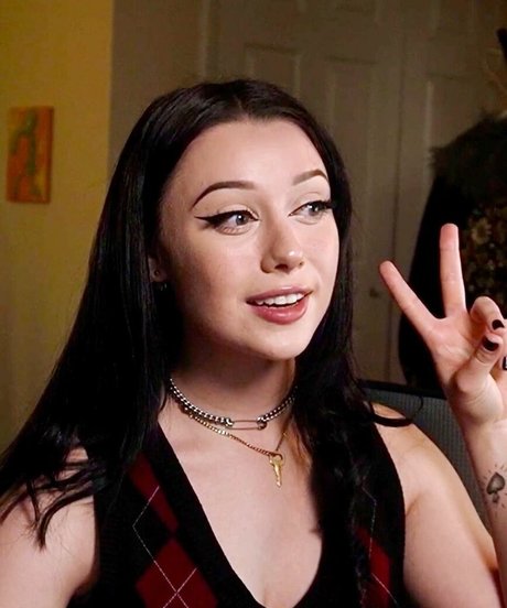 LivBev hot pornstar archive