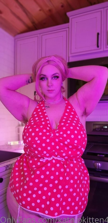 katnipkitten420 model naked picture