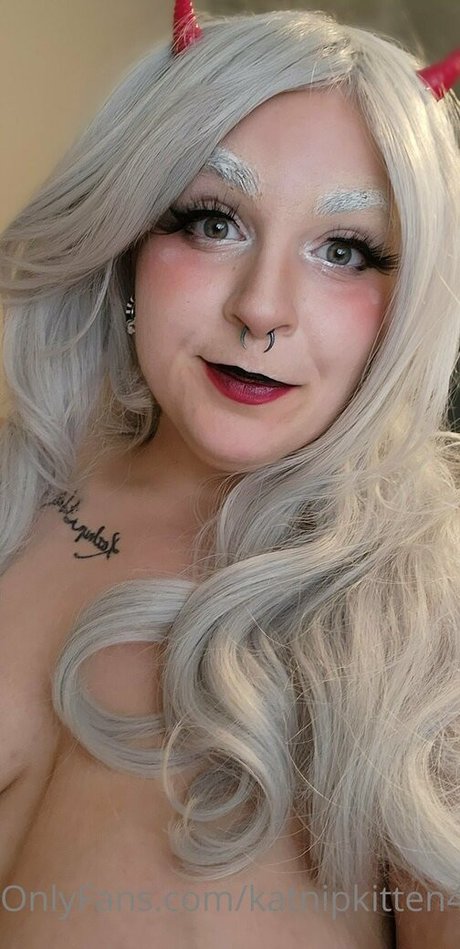 katnipkitten420 model hot galleries