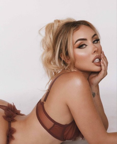 Maya Mazor top pornstar pic