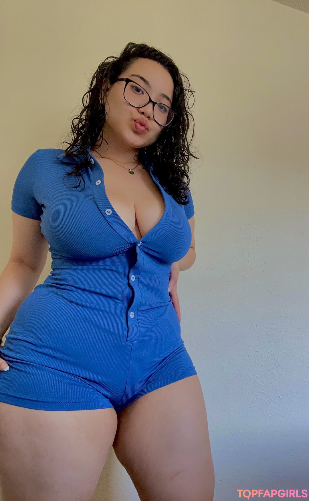 iokalissa perfect actress photo