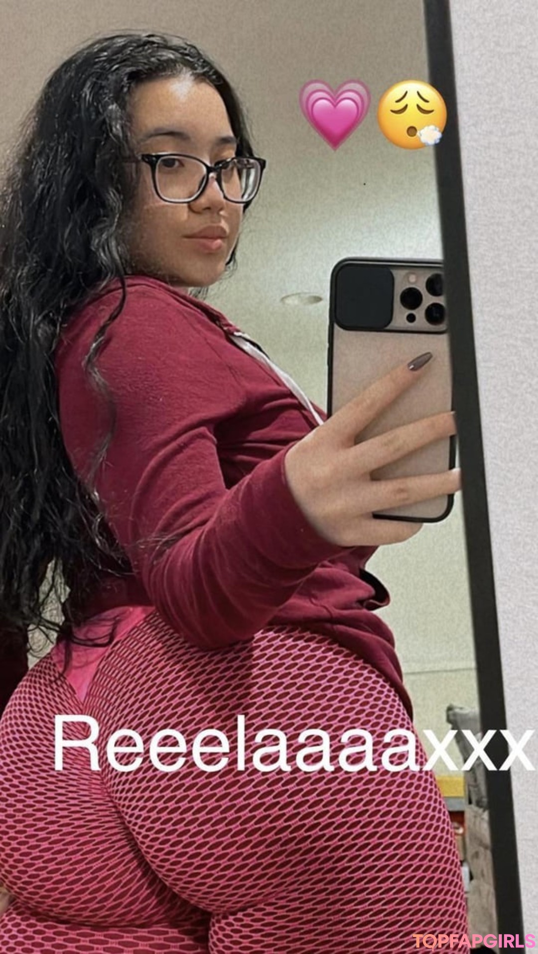 iokalissa nude star photos