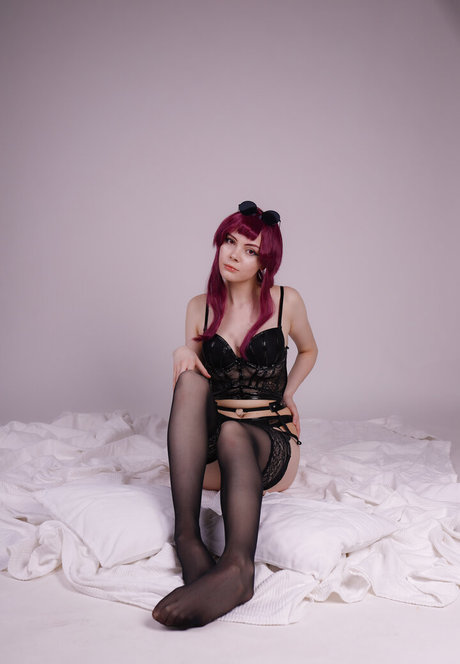 DieHanane model perfect gallery