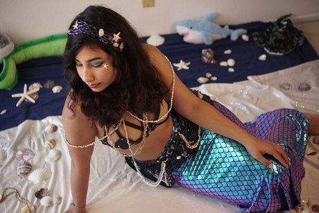 GoddessTritea model adult pics