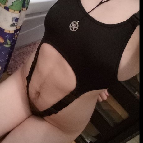 GothHole exclusive model galleries