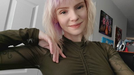 Nora Ivy nude pornstar galleries