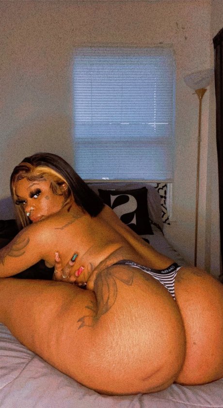 M 0 3 33 pornstar hd photo