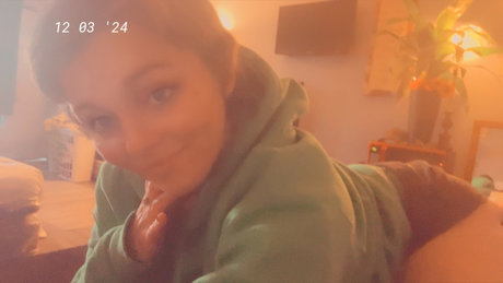 Bridgey91 hot pornstar image