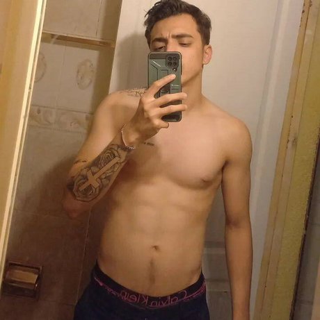 Pewee porn model pics