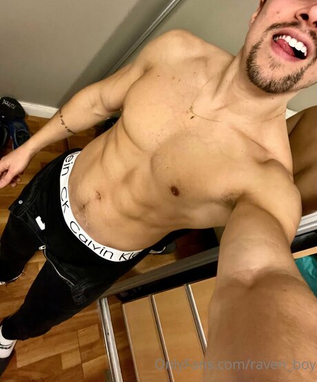 _R VEN_ pornstar nude pictures