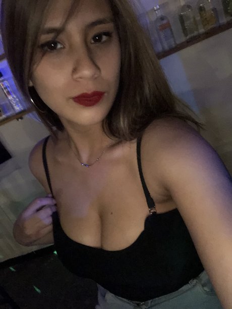 Romina Velasquez Lau star nude galleries