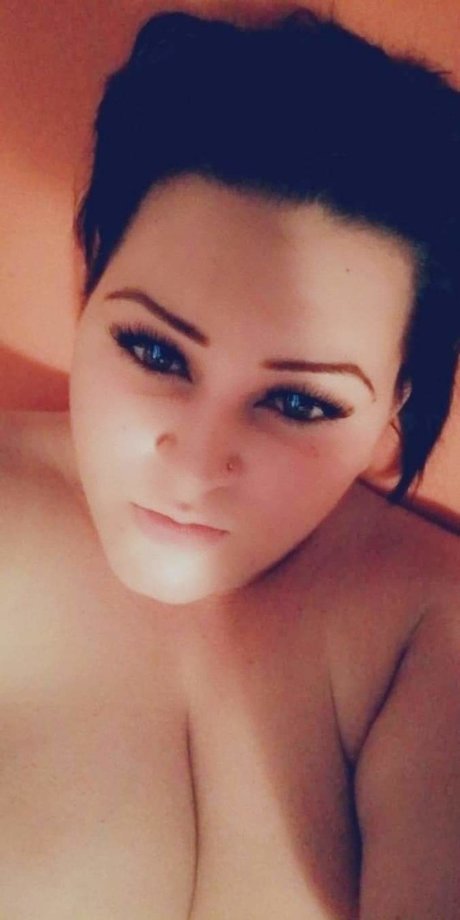 Roxana Ene high quality star image