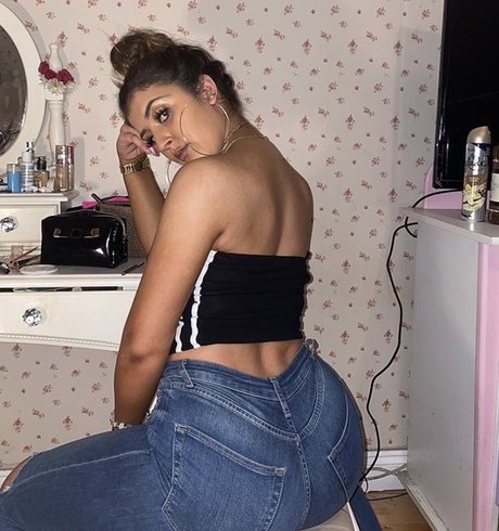 MarleyxS hot model pics