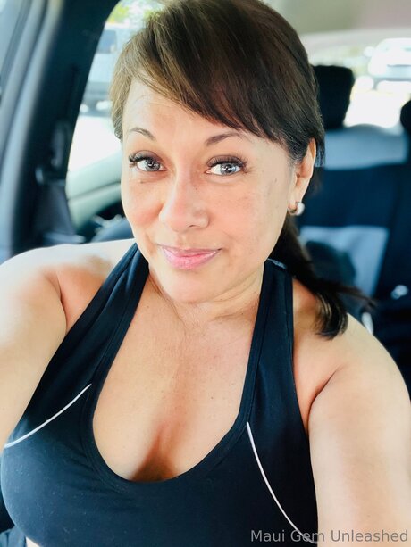 _Maui Gem UNLEASHED_ star high quality galleries