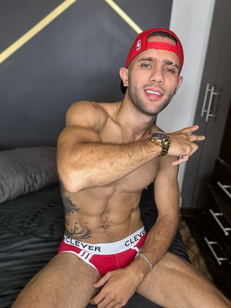 master hot25 model nice picture