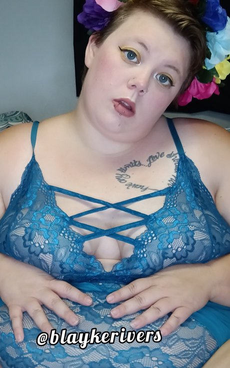 Hot dom BBW Blayke Rivers erotic actress photos