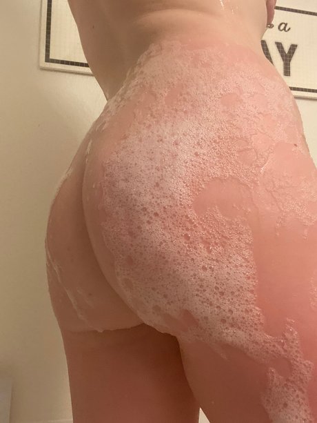 Blaze Robertson model porn gallery