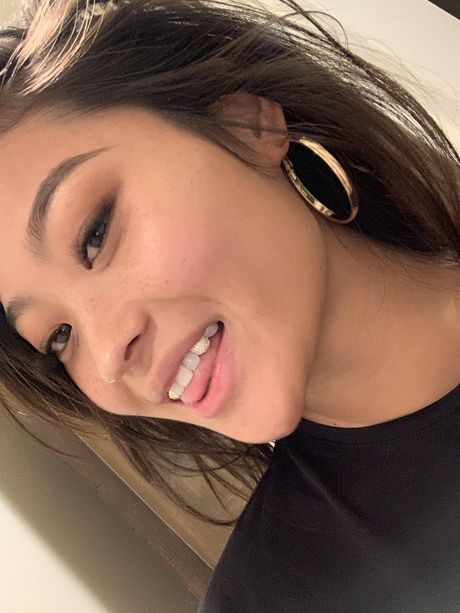 Mae Col sex model gallery