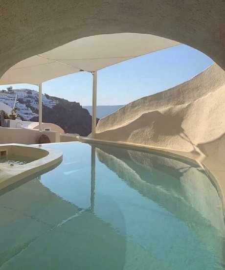 Amelia Maltepe pretty model images