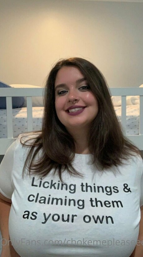 chokemepleaseeee pornstar nice pic