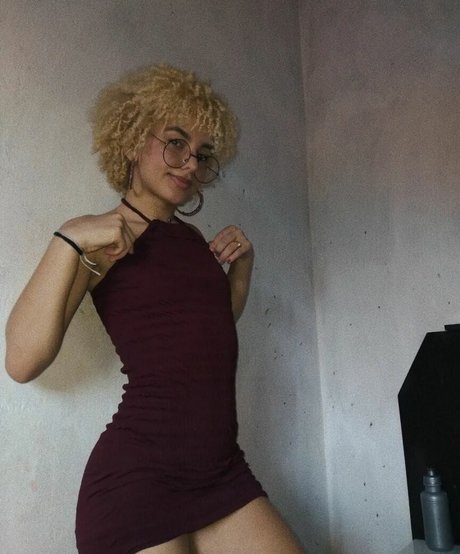 Stherx Monteiro sexy model gallery