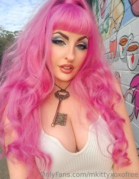 mkittyxoxofree model art photos