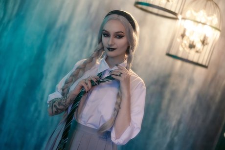 Vixena Siren model nude picture