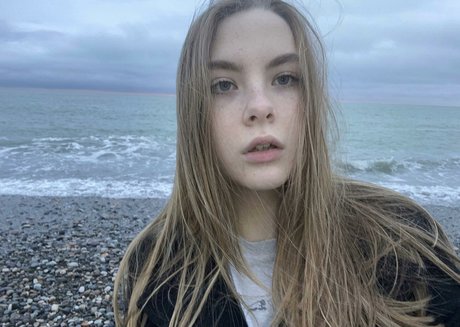 mirtaworld art model gallery