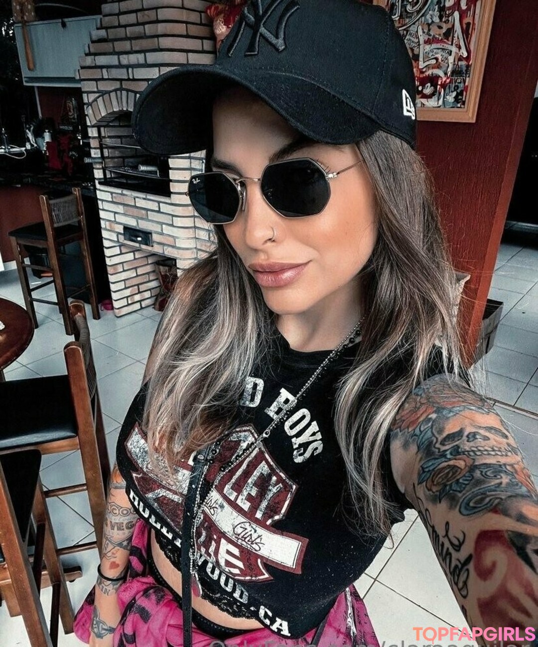 claraaguilar beautiful model img