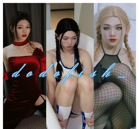 dodofish9 model naked image