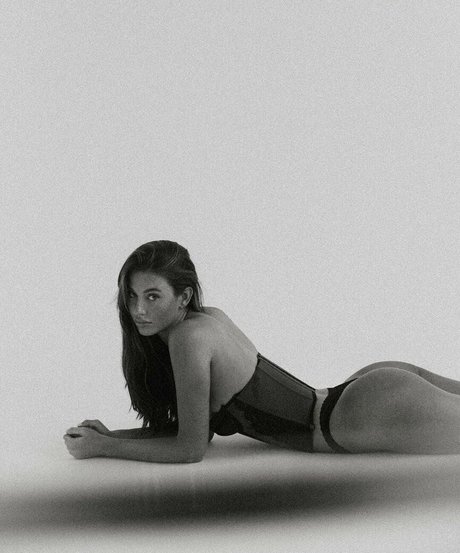 Sarah Waddles pornstar free pictures