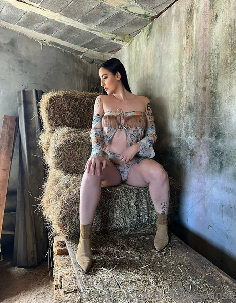 emilyevansx beautiful star img