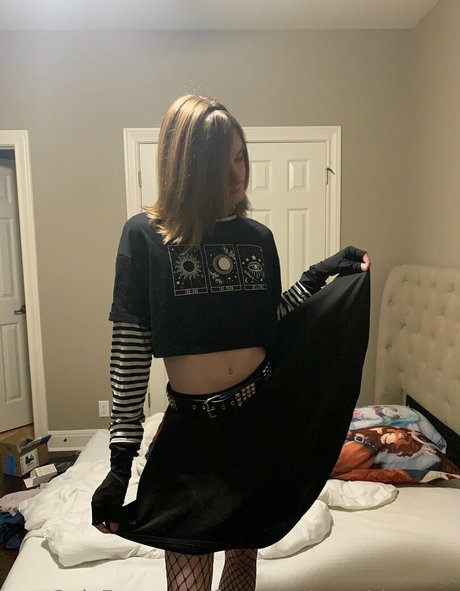 femboycherryblossom free actress img