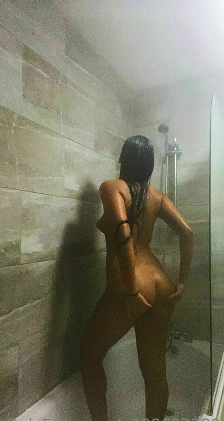 Yourkarina exclusive model images