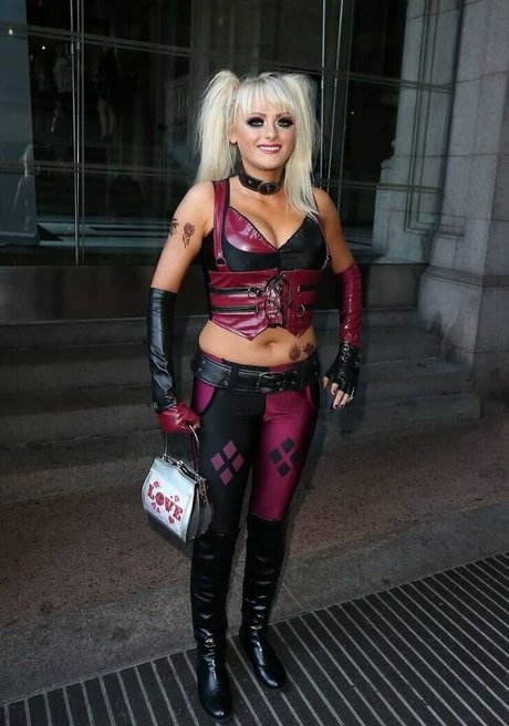 Katie McGlynn high quality actress pics