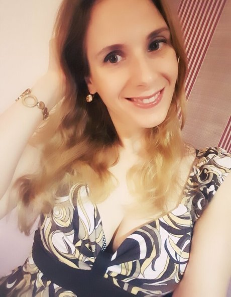 ellyedelweiss sex star pics