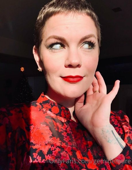 gemidemure pornstar art photos