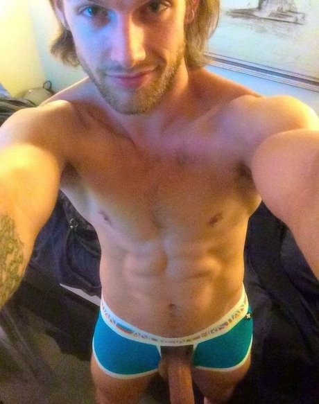 taytehanson pornstar pretty image