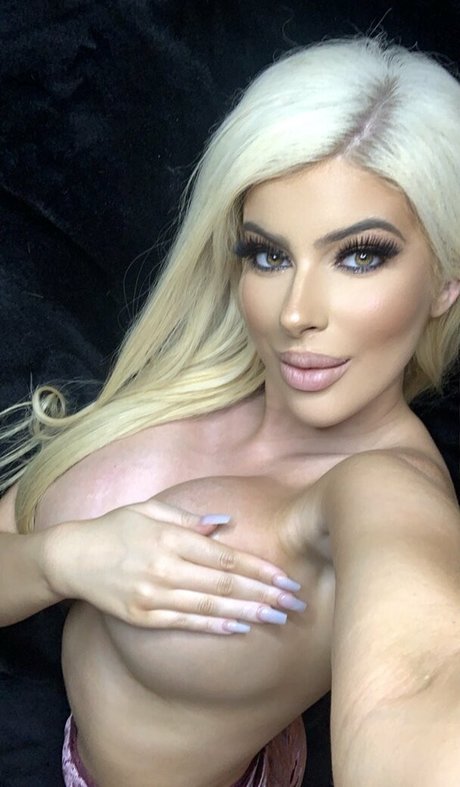 alexandrabunnyxo pretty model galleries
